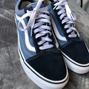 Men’s Vans size 10.5 old skool
